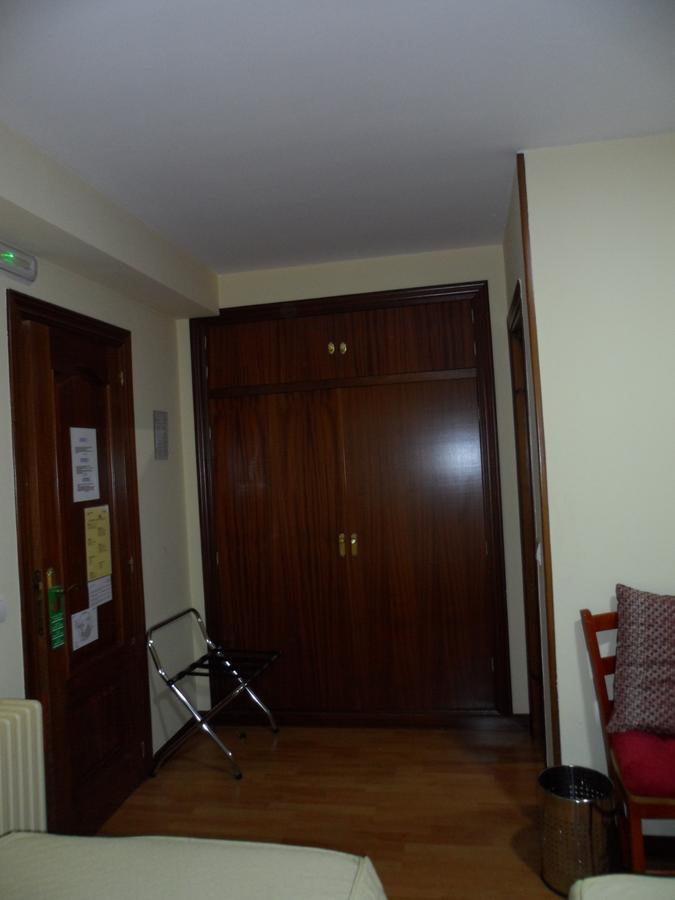 Hostal Coruna Astorga Eksteriør billede