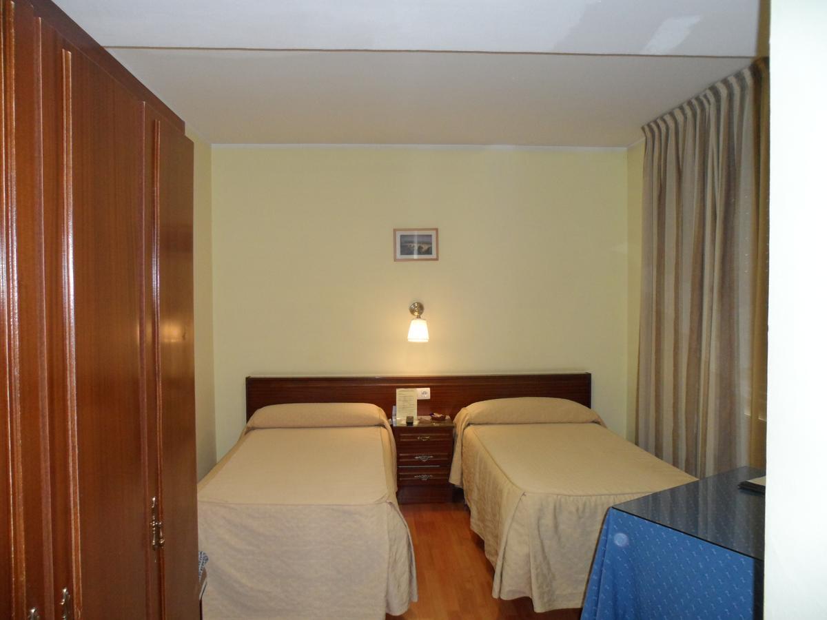 Hostal Coruna Astorga Eksteriør billede