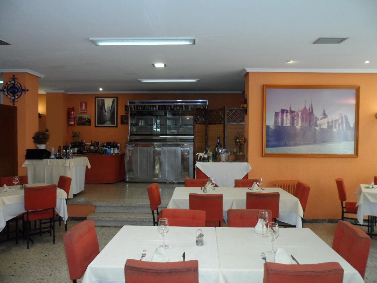 Hostal Coruna Astorga Eksteriør billede