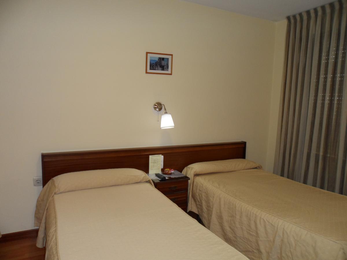Hostal Coruna Astorga Eksteriør billede